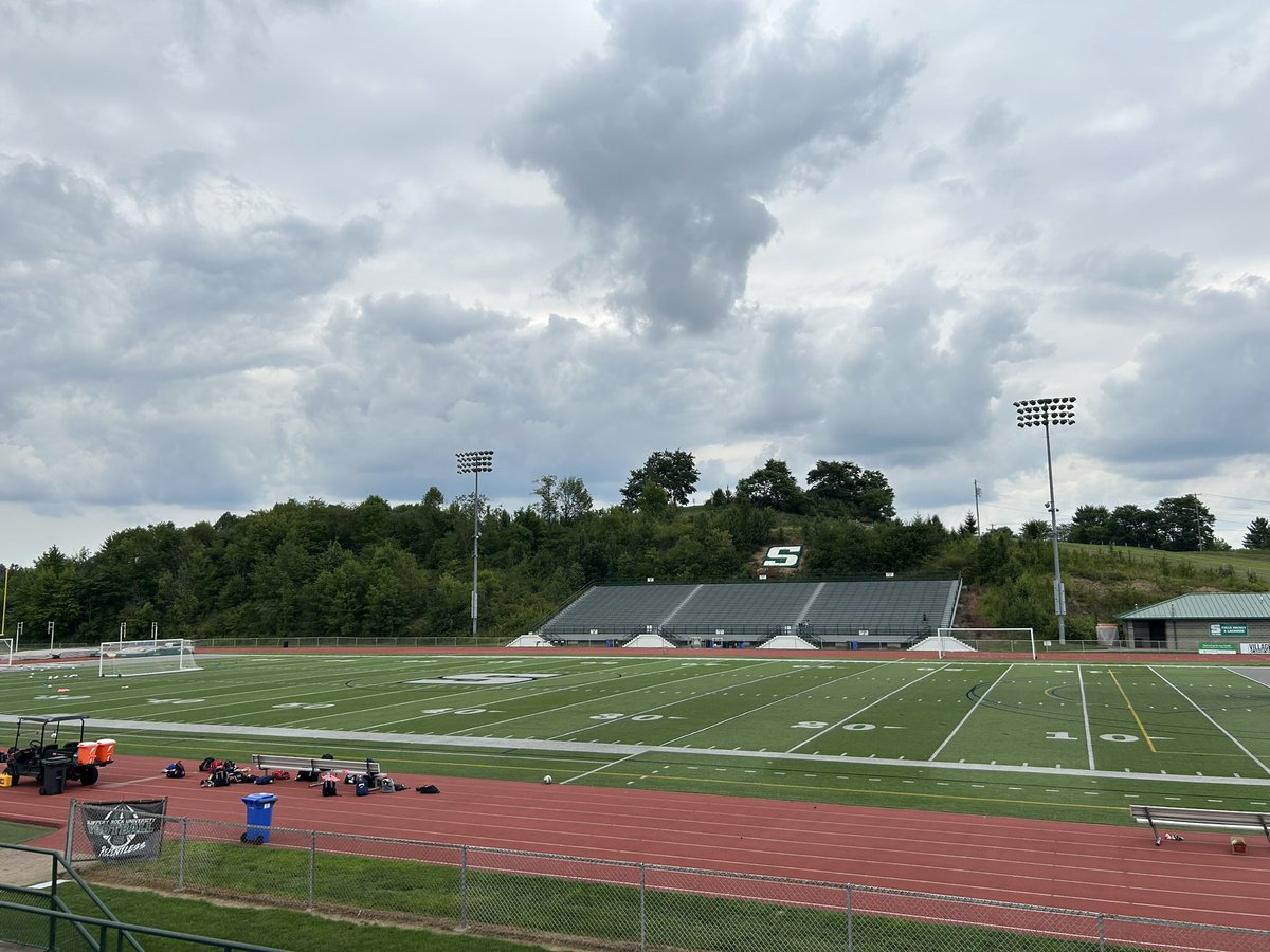 Avery_Trygar's tweet photo. Thank you to Slippery Rock Women’s Soccer for a great ID camp yesterday! I really enjoyed learning about your program, and getting to meet the players and coaches! https://t.co/OggZ9kDLvw