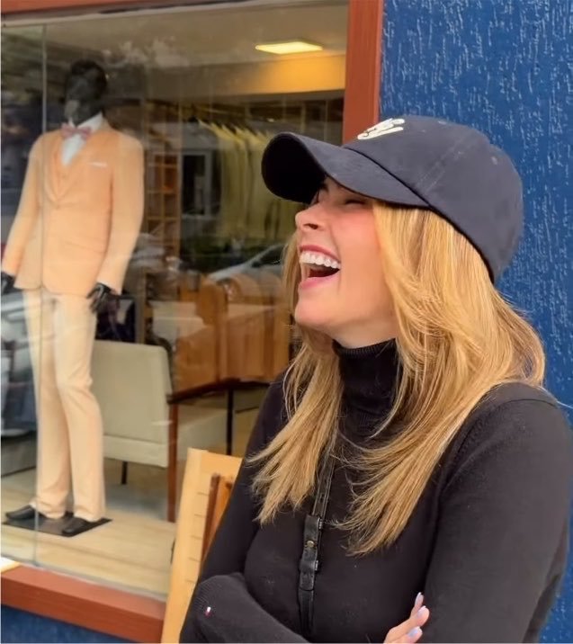swifnie's tweet photo. o sorrisão 😭😭😭 https://t.co/cQ62DGPzv2