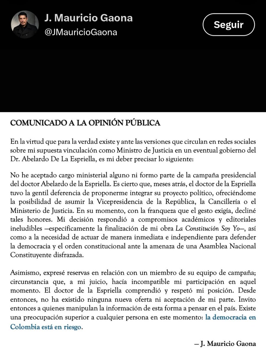 SuarezTrinando2's tweet photo. La coherencia de algunos dura unas cuantas semanas.
Caso  @jmauriciogaona en 3 actos:

1 acto: comunicado diciendo que no estaba en campaña de  Abelardo, ni aceptaba cargos en su gobierno por reservas personales con alguien cercano a la campaña: se  supo después que se refería a Carlos Alonso Lucio por haber sido del M-19 (toma palacio de justicia)
 
2 acto: carta de despedida de Colombia.

3 Acto: acepta y agradece designación como Embajador ante Naciones Unidas en Nueva York.

Curioso además porque Abelardo ha dicho que retirará a Colombia de la OEA y de Naciones Unidas.

Cualquier reserva moral y/personal se olvida ante una Embajada en Nueva York. "Ni más faltaba". 

Los 3 actos: