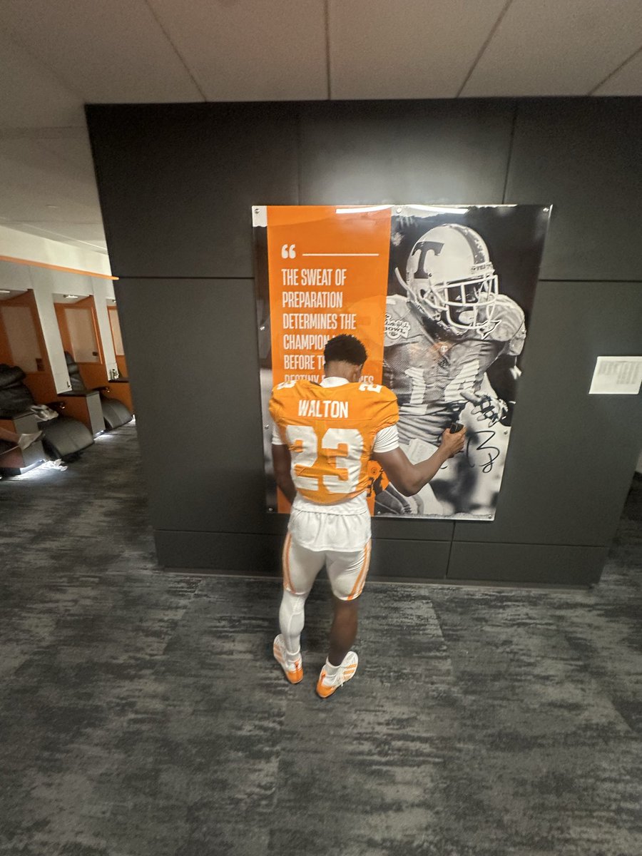 SidW23's tweet photo. All glory to God without him none of this would be possible. #Year2 https://t.co/XL8Yre41O2