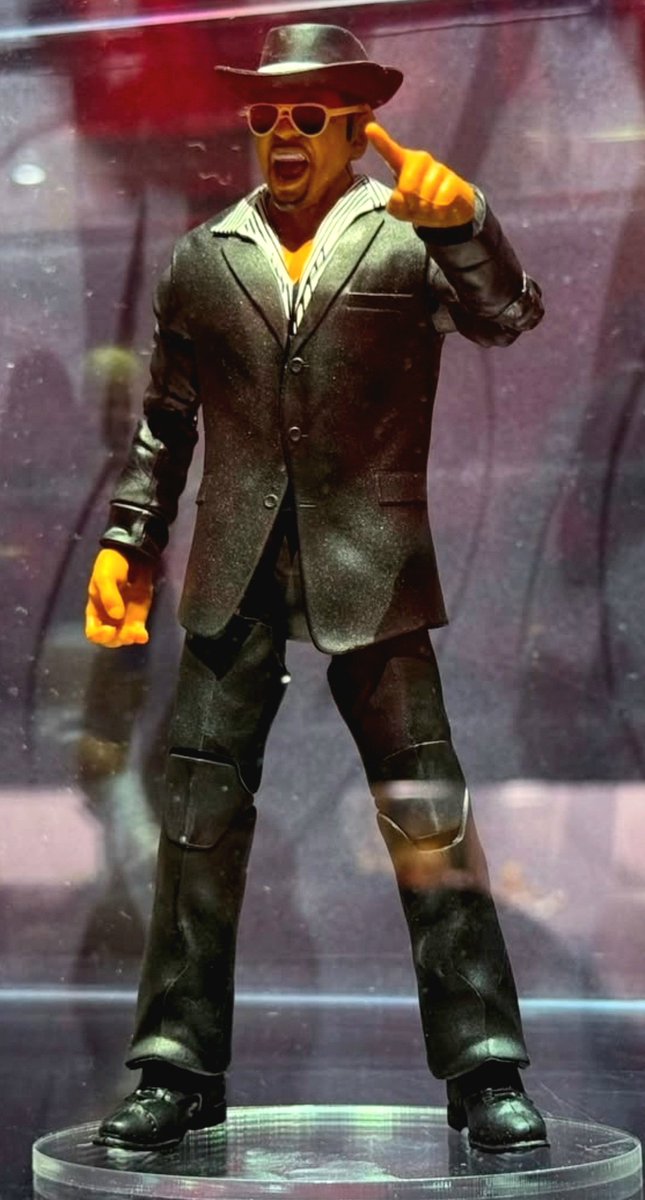 RealArmandoHaHa's tweet photo. The 1st ever Armando action figure from @Mattel will be a build a figure! 

Will you be copping one? @RingsideC
#RAW https://t.co/ltgKS3ITC1