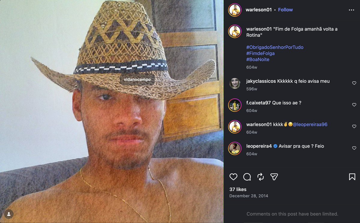 gloriozu's tweet photo. olhando o instagram do warleson aqui. cara especial. https://t.co/69Dq4vJCnf