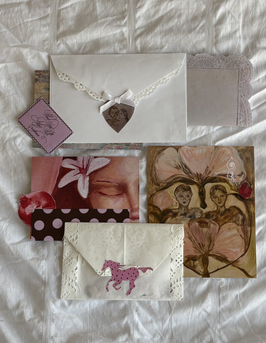 loeysmiffy's tweet photo. the art of handwritten letters and mails pt.2 https://t.co/E4BFG9dvKQ
