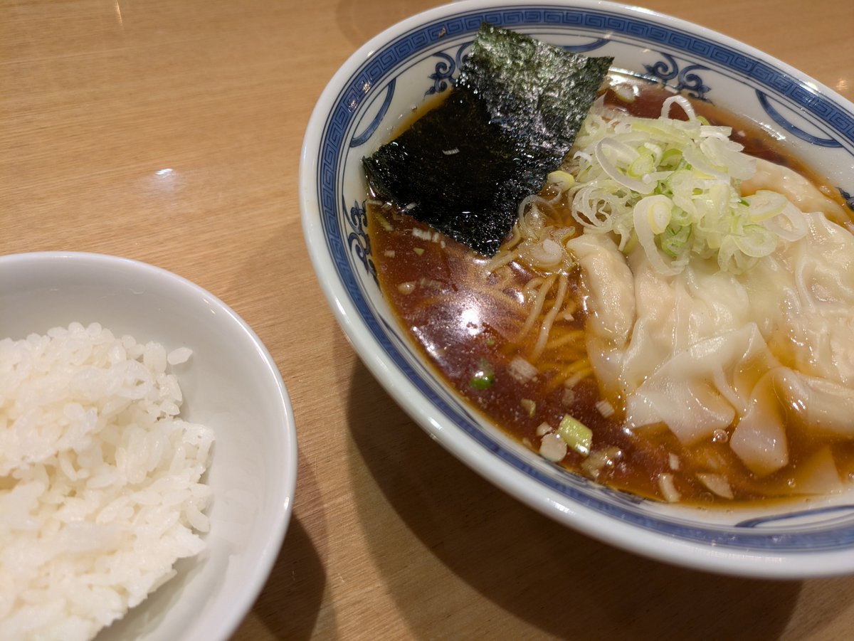 RonsukeG's tweet photo. 初めての朝ラー🍜
ありだな https://t.co/LUabsBIcVq