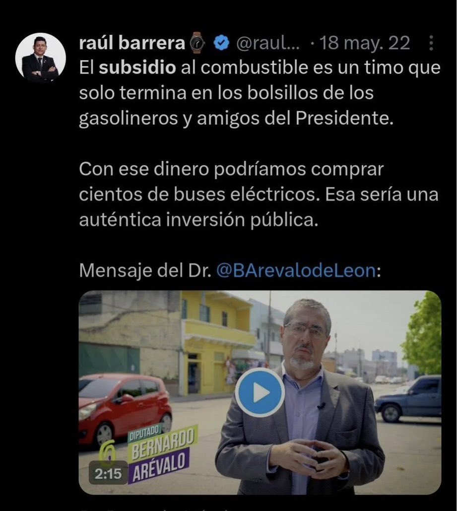 Dougcrisgt's tweet photo. Qué raro. Raúl Barrera, contradiciendo sus discursos políticos. ¡Farsantes! https://t.co/Z7Qr1yf8z8