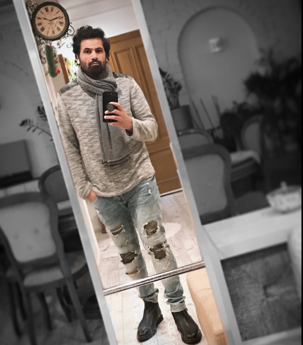 hamdoolX's tweet photo. إنعكاس المرايا .. عالموبايل

Mirror Mobile Reflection https://t.co/Szyxlqc5ov