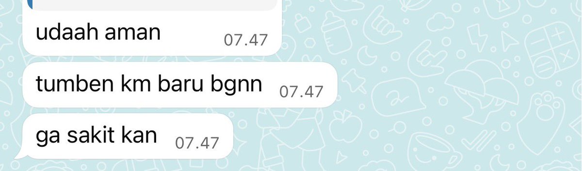reretih's tweet photo. i love my kkn friends, literally 2 orang nanyain hal yg sama krn biasanya gue bangun paling pagi😭 https://t.co/7ssAfjB3bK