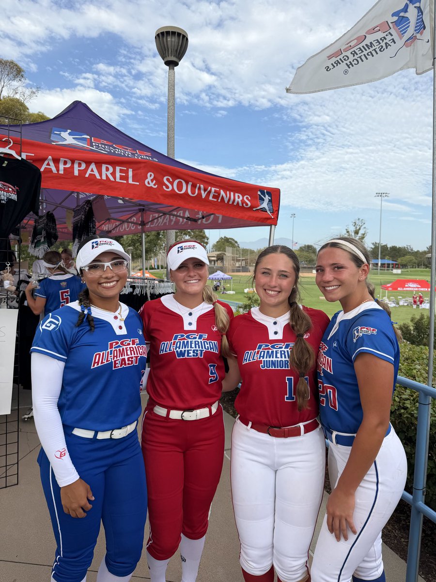 bryliseifert's tweet photo. Had an amazing time competing in the @PGFnetwork All-American game! Loved competing with and against the best in the 🇺🇸 and having the opportunity to be coached by @LSUsoftball alum @ciarabriggs88! 💜💛🐅 https://t.co/10MMqzZTIq