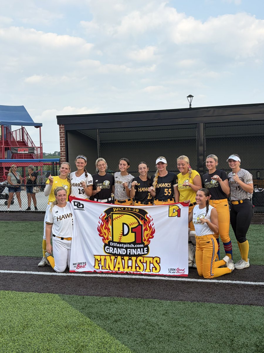 maddy_grano's tweet photo. First weekend with my new team and we are finalists! What a way to end the summer and start this new chapter!
.500 avg (5 1b, 2 2B, 3 rbi) and 14.2 IP 4 k’s 66% weak contact. Can’t wait for this fall!
@ohiohawks16u 
@malchapmann 
@cassminder 
@WheelingU_SB 
@WalshJesuitSB https://t.co/C62Mcl6WG5