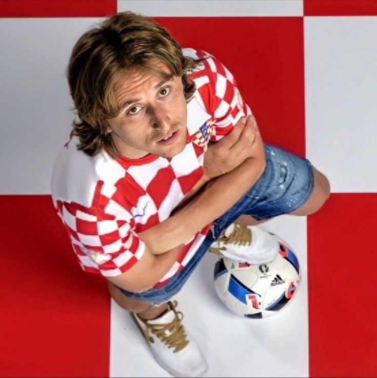 Lkmodric10's tweet photo. https://t.co/KoS24Kfxt0