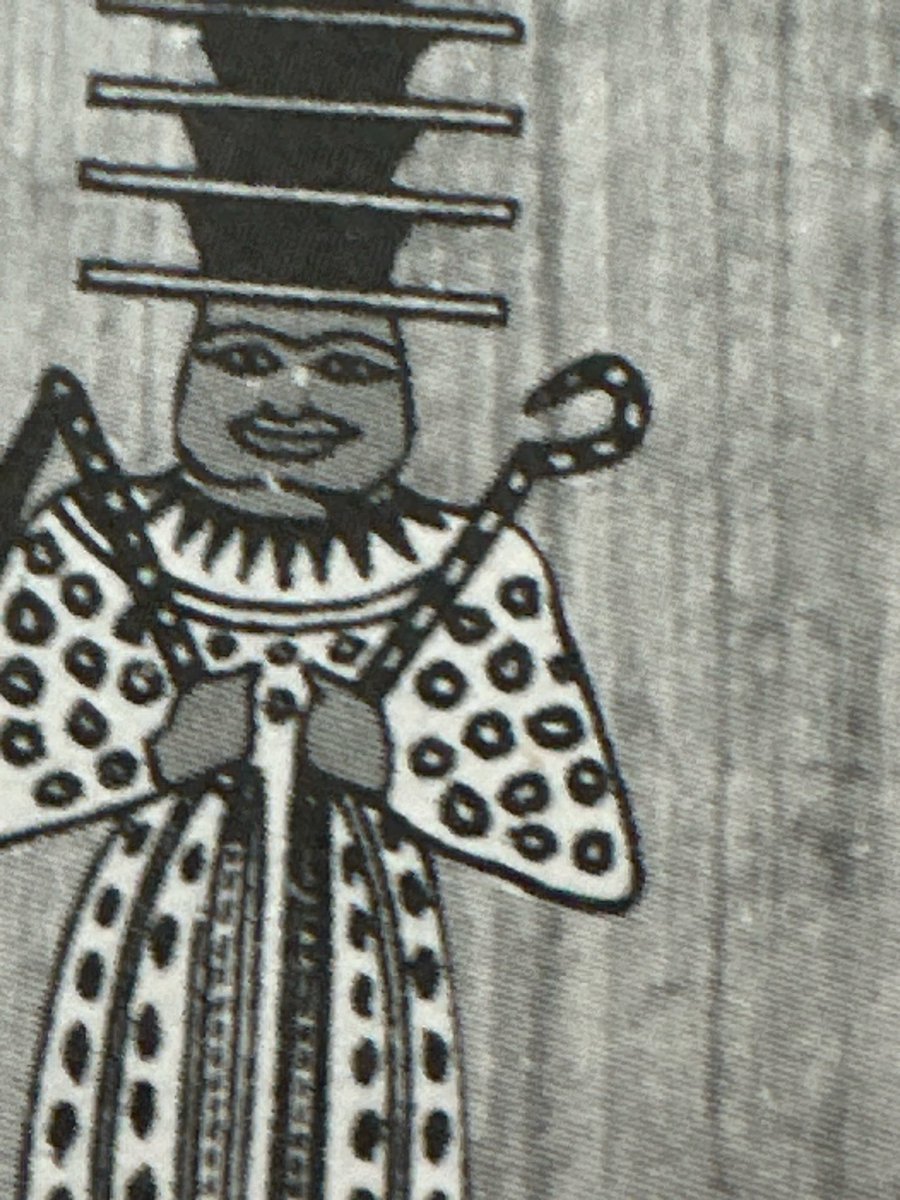 kcerWAtuB's tweet photo. forward facing Egyptian character https://t.co/1460AlQ9DL