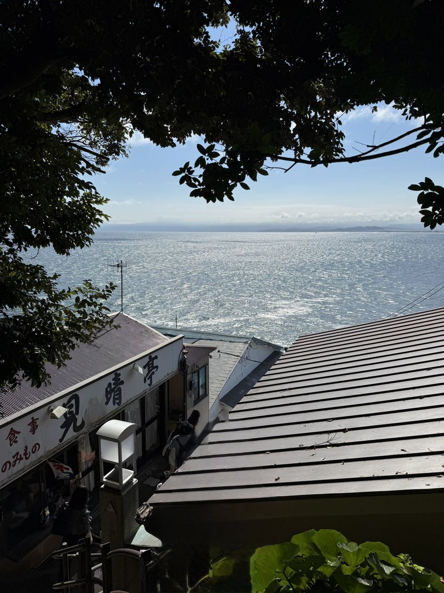 HviWlz's tweet photo. 江ノ島 https://t.co/H8Nwe2PpNr