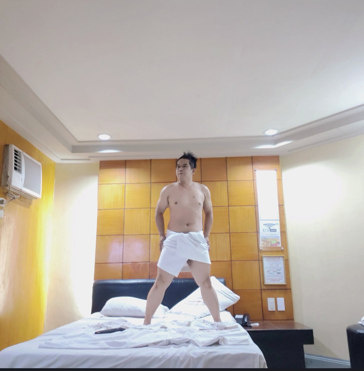 JasonBr16342900's tweet photo. Come to Daddy breed kita 🍆💦 https://t.co/DXVmGVVjA1