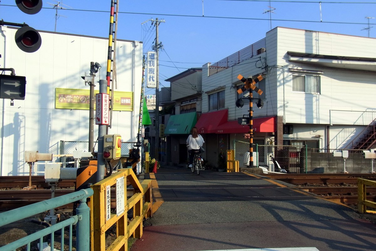 wao_camera's tweet photo. その辺
RICOH CX6
#ricoh #オールドコンデジ #cx6 https://t.co/pCpYaMabyM