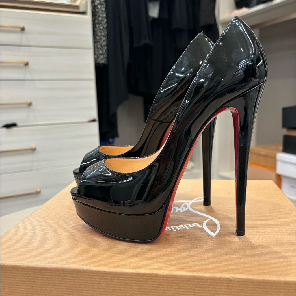❤ High Heels ❤ tweet media