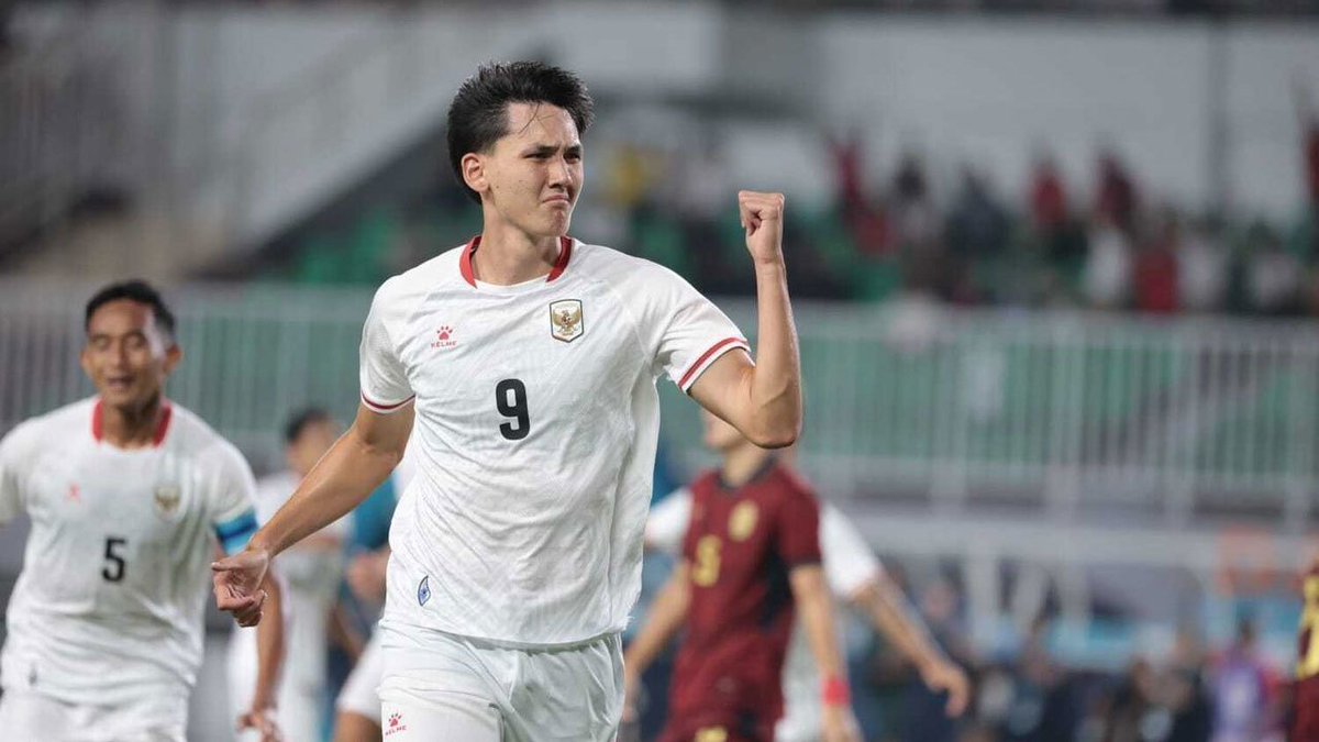 INDONESIAinLOVE's tweet photo. Garuda Tak Sekadar Menang, Garuda Mendominasi, Indonesia Hancurkan Kamboja 5-1 Grup A AFF Championship https://t.co/B1qDEFAiV4