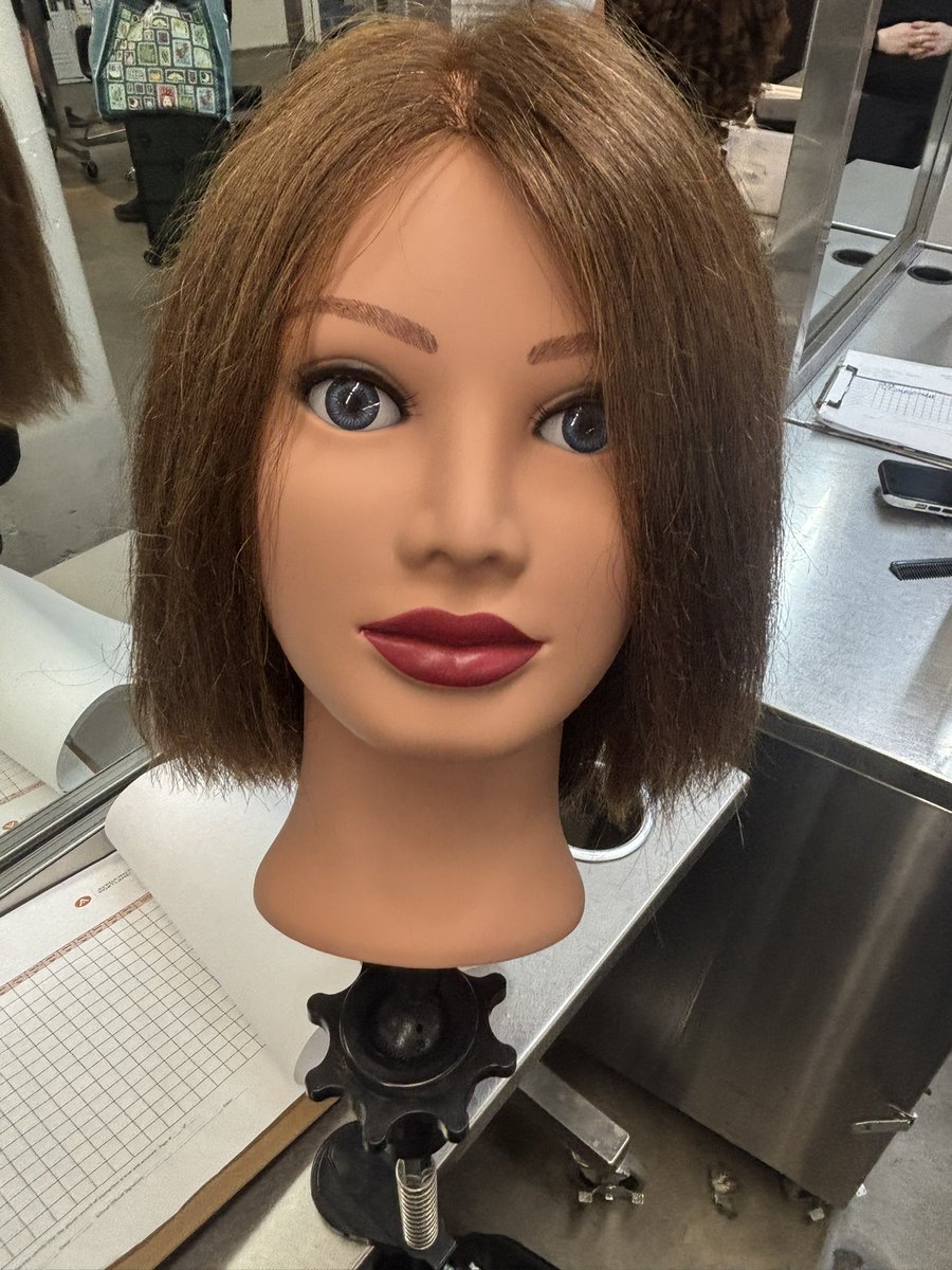 vexedlovers's tweet photo. hey guys lol day two of cos its bob central over here https://t.co/ep55GA8NL4