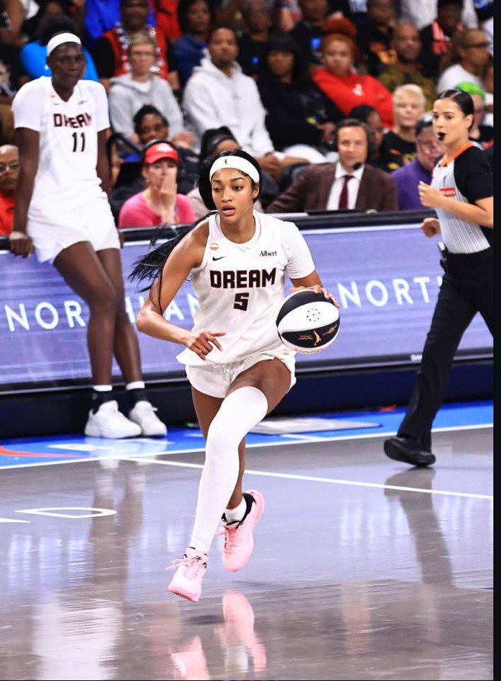 FreeManGlobe's tweet photo. Angel Reese
Atlanta Dream 🏀
24yrs
🇺🇸 https://t.co/Dnd6KZgtwB