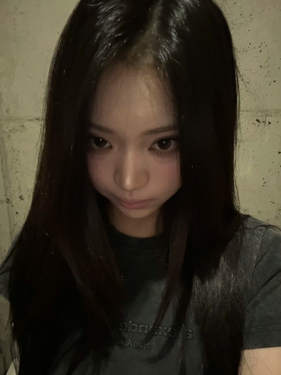 Kang tweet media