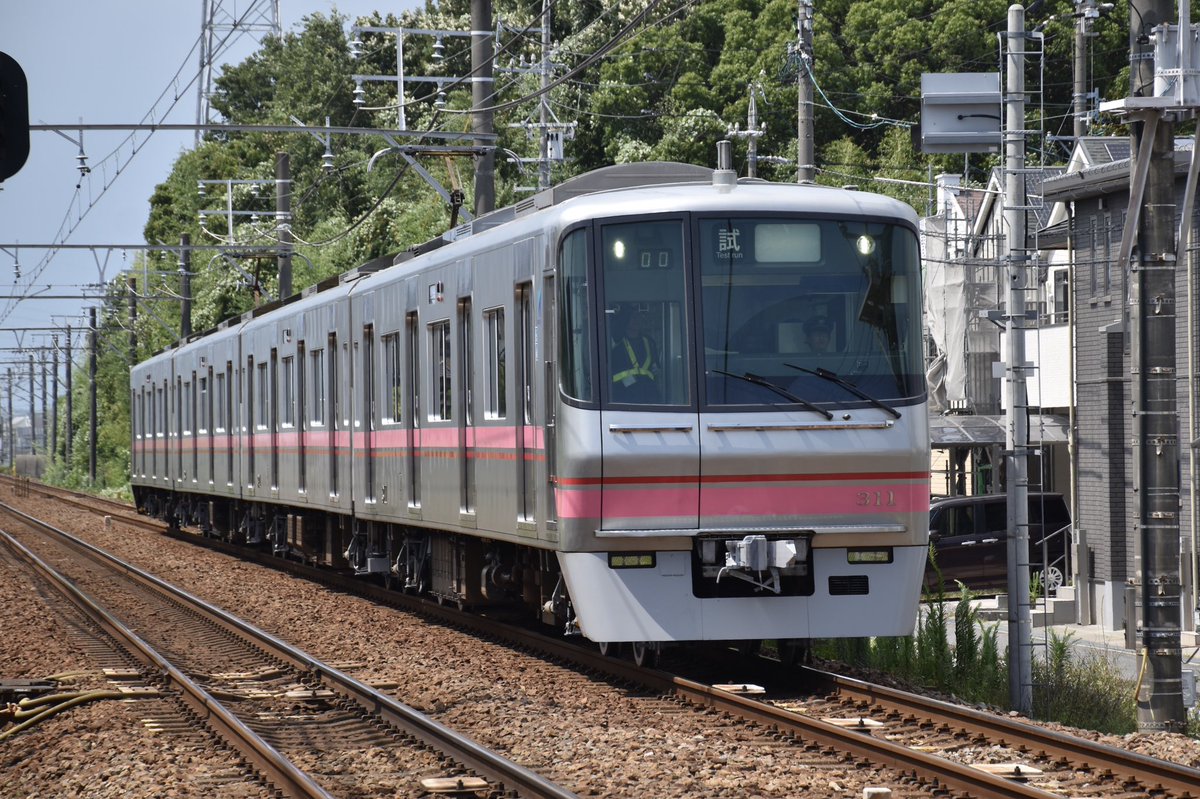 6627nena's tweet photo. 2026/7/28   知立駅、一ツ木駅付近
311F 舞木出場試運転
1,2枚目往路  3,4枚目復路
 #舞木出場試運転 
 #名鉄300系 
 #311F https://t.co/PR7zcu5x2Z
