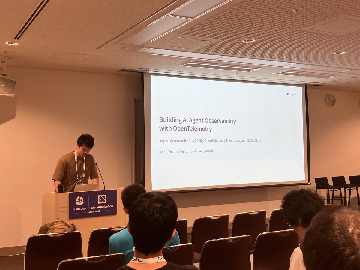 CloudNativeComm tweet picture
