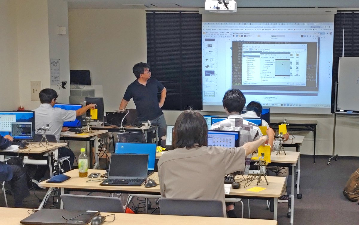 CqSeminar's tweet photo. 回路やプログラムの技術セミナです．エレクトロニクス総合誌「トランジスタ技術」やコンピュータ技術誌「Interface」の記事を執筆した技術者陣が多く講師をつとめ，回路やボードを使った実習・実演セミナを数多く開催しています．もし開催してほしいセミナがあればご相談ください！
#CQエレセミ https://t.co/7nrFcOYZfr
