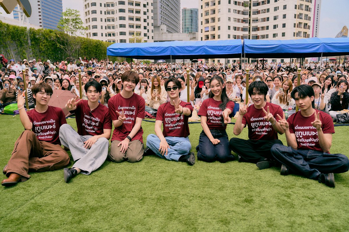 YTBSERIESTH's tweet photo. ภาพบรรยากาศงาน พิธีบวงสรวง “เมื่อผมอยากเป็นยูทูบเบอร์แข่งกับแฟนเก่า You(r)tuber Series”

ขอบคุณทุกคนที่ร่วมส่งกำลังใจให้เหล่านักแสดง และทีมงานกับพิธีบวงสรวงด้วยนะครับ ~  🥺🙏🏻

ฝากทุก ๆ คนรอติดตามซีรีส์ “พิธีบวงสรวง เมื่อผมอยากเป็นยูทูบเบอร์แข่งกับแฟนเก่า You(r)tuber Series” กันเยอะ ๆ นะครับ ✨

แล้วอย่าลืม Subscribe กันไว้ด้วยนะครับ ! 🐹

YourTuber Worship
#บวงสรวงYourtuber