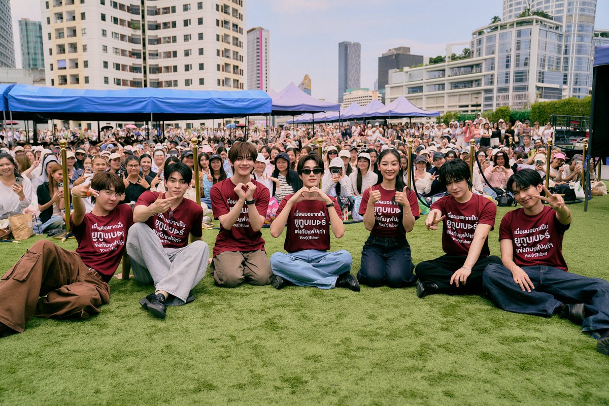 YTBSERIESTH's tweet photo. ภาพบรรยากาศงาน พิธีบวงสรวง “เมื่อผมอยากเป็นยูทูบเบอร์แข่งกับแฟนเก่า You(r)tuber Series”

ขอบคุณทุกคนที่ร่วมส่งกำลังใจให้เหล่านักแสดง และทีมงานกับพิธีบวงสรวงด้วยนะครับ ~  🥺🙏🏻

ฝากทุก ๆ คนรอติดตามซีรีส์ “พิธีบวงสรวง เมื่อผมอยากเป็นยูทูบเบอร์แข่งกับแฟนเก่า You(r)tuber Series” กันเยอะ ๆ นะครับ ✨

แล้วอย่าลืม Subscribe กันไว้ด้วยนะครับ ! 🐹

YourTuber Worship
#บวงสรวงYourtuber