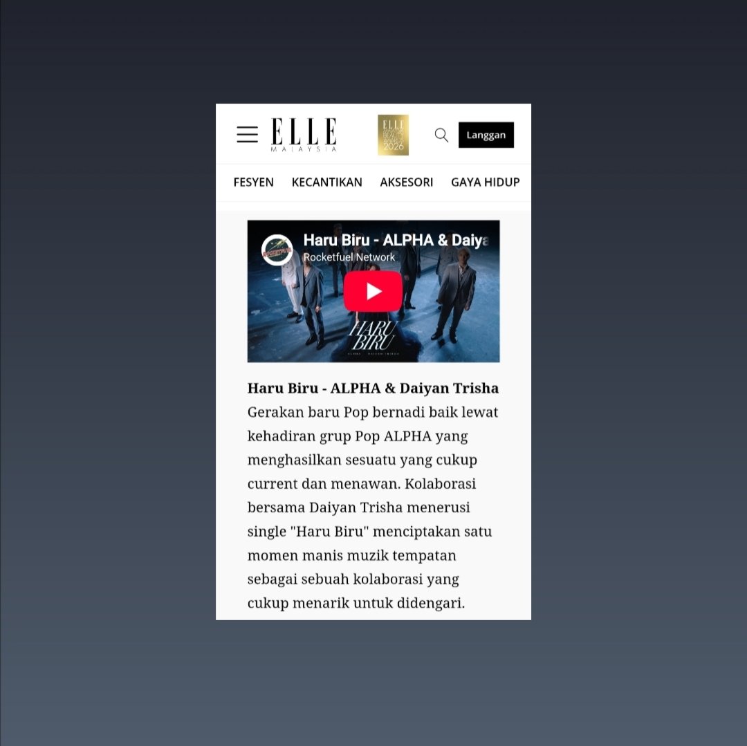 alphacravee's tweet photo. ELLE Malaysia names “Haru Biru” by ALPHA and Daiyan Trisha as one of must-listen songs this week

“...Haru Biru menciptakan satu momen manis muzik tempatan sebagai sebuah kolaborasi yang cukup menarik untuk didengari.” https://t.co/kyJIzBhvjz