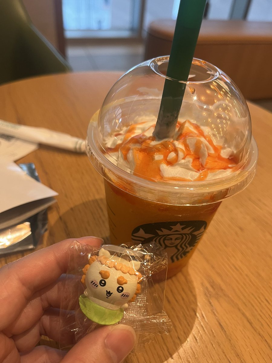 pepopepogohan's tweet photo. 隣の子達がちいかわ映画の話してた。 https://t.co/CzJWxvH1FH