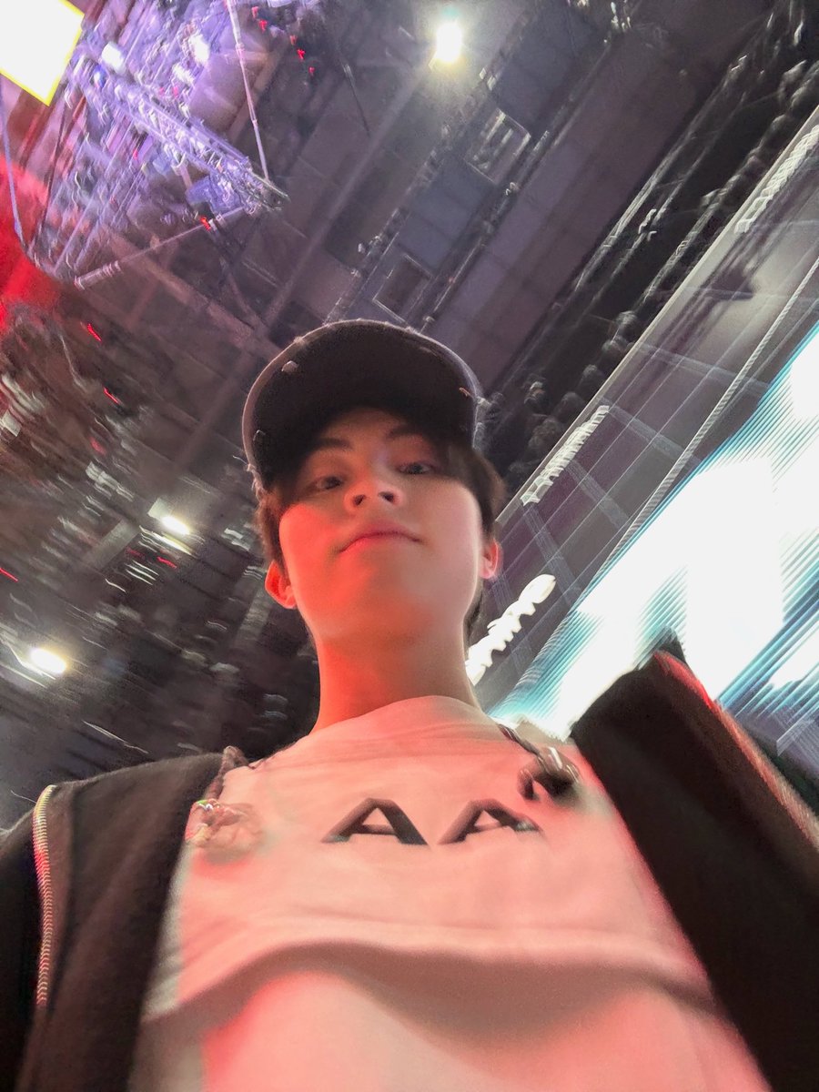AA__LAB's tweet photo. ー♡ aa.busofficial IG POST UPDATE 🫧
(28.07.2026)  

🗯️: la1 done

🖇 : https://t.co/QzUmMq2fKW

#AAashirakorn @aa_ashirakorn #BUSbecauseofyouishine 
#BUS_LIGHTASONE https://t.co/2Y5HlSsFNv