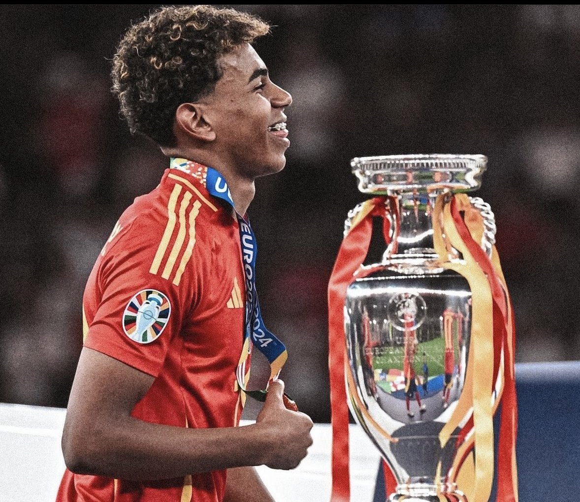 Barca_priest's tweet photo. Now it's our turn to threaten them with "Yamal won his first Euros at 16" https://t.co/0ujzigEtVH