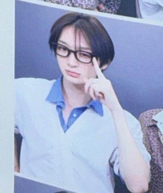 damintang's tweet photo. the genre is glasses. 👓 https://t.co/GUGA9XD9yW
