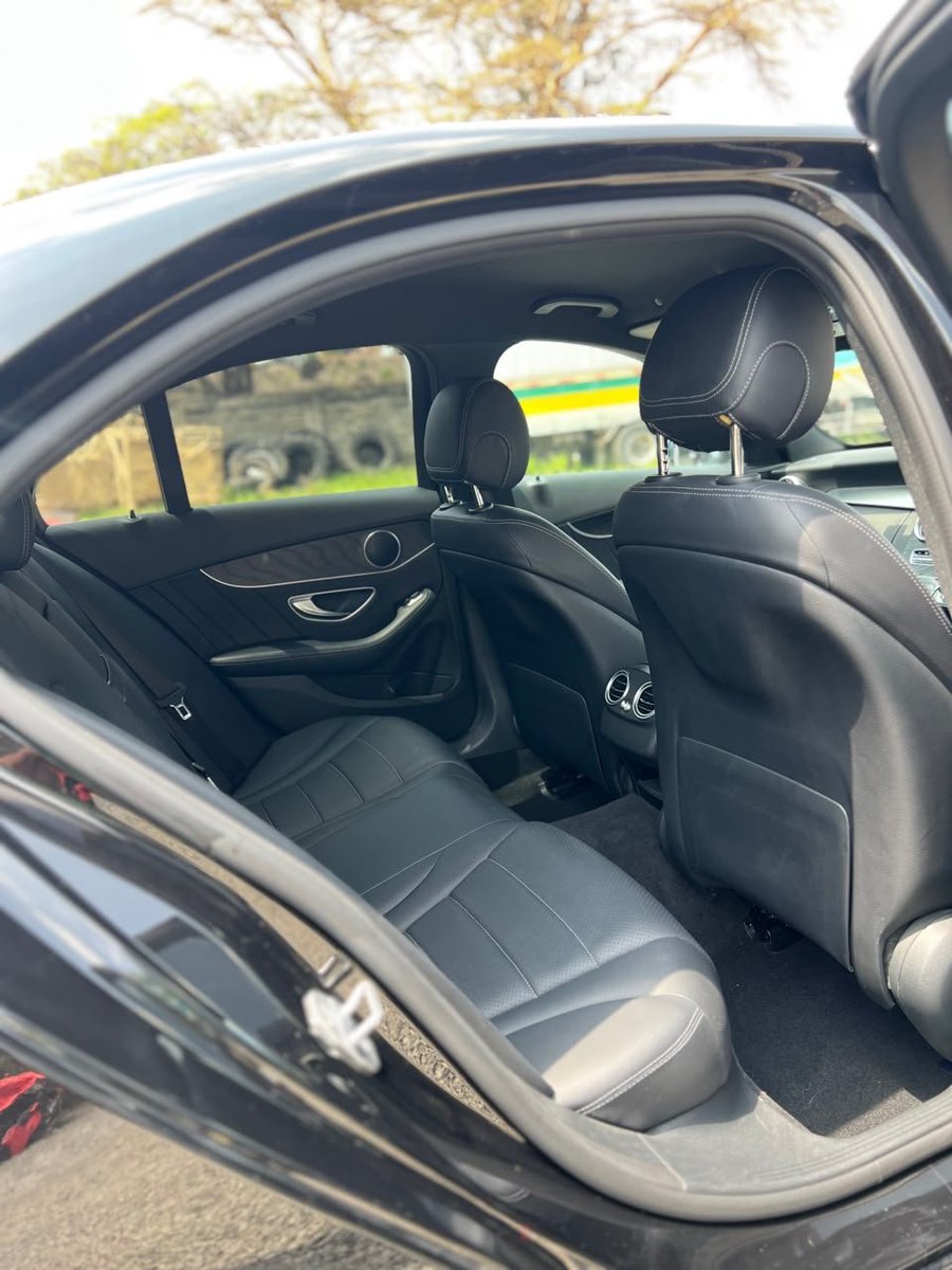 LeograndAuto's tweet photo. 2019 Mercedes-Benz C200 EQ boost. 1500cc turbo petrol. Price; 4 million. 

Contact 0790726424 https://t.co/Z2qQwNP0sp
