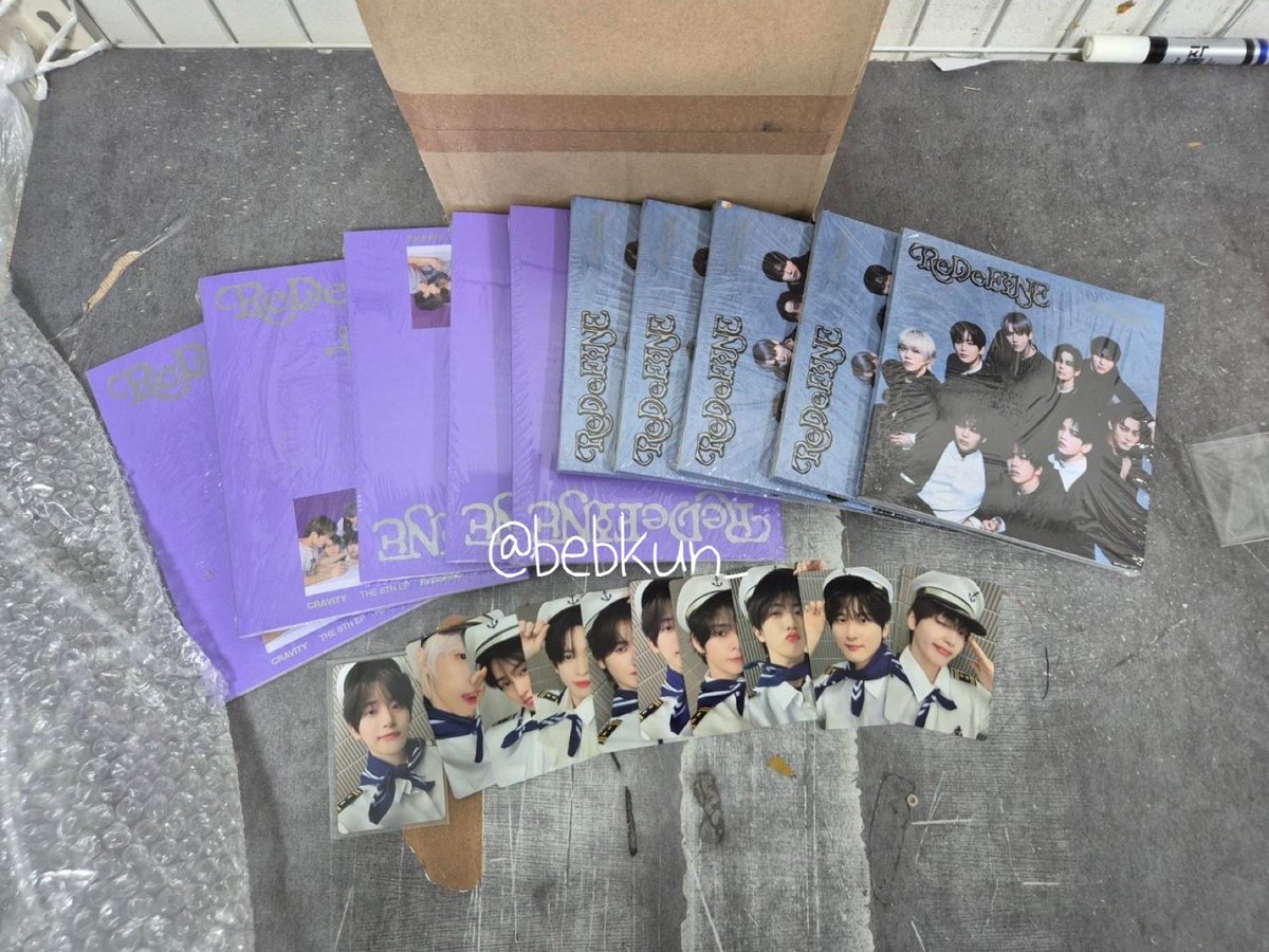 bebkun_'s tweet photo. พร้อมส่ง 
อัลบั้ม redefine+การ์ดมารีน 200 บาท รวมส่งค้าบ 
💜=5 
🩵=4
การ์ดมารีนเลือกเมมได้คุ้บ (っˆヮˆ)っ
#ตลาดนัดcravity #ลอบิตี้พลาซ่า https://t.co/4mdkECZNeS