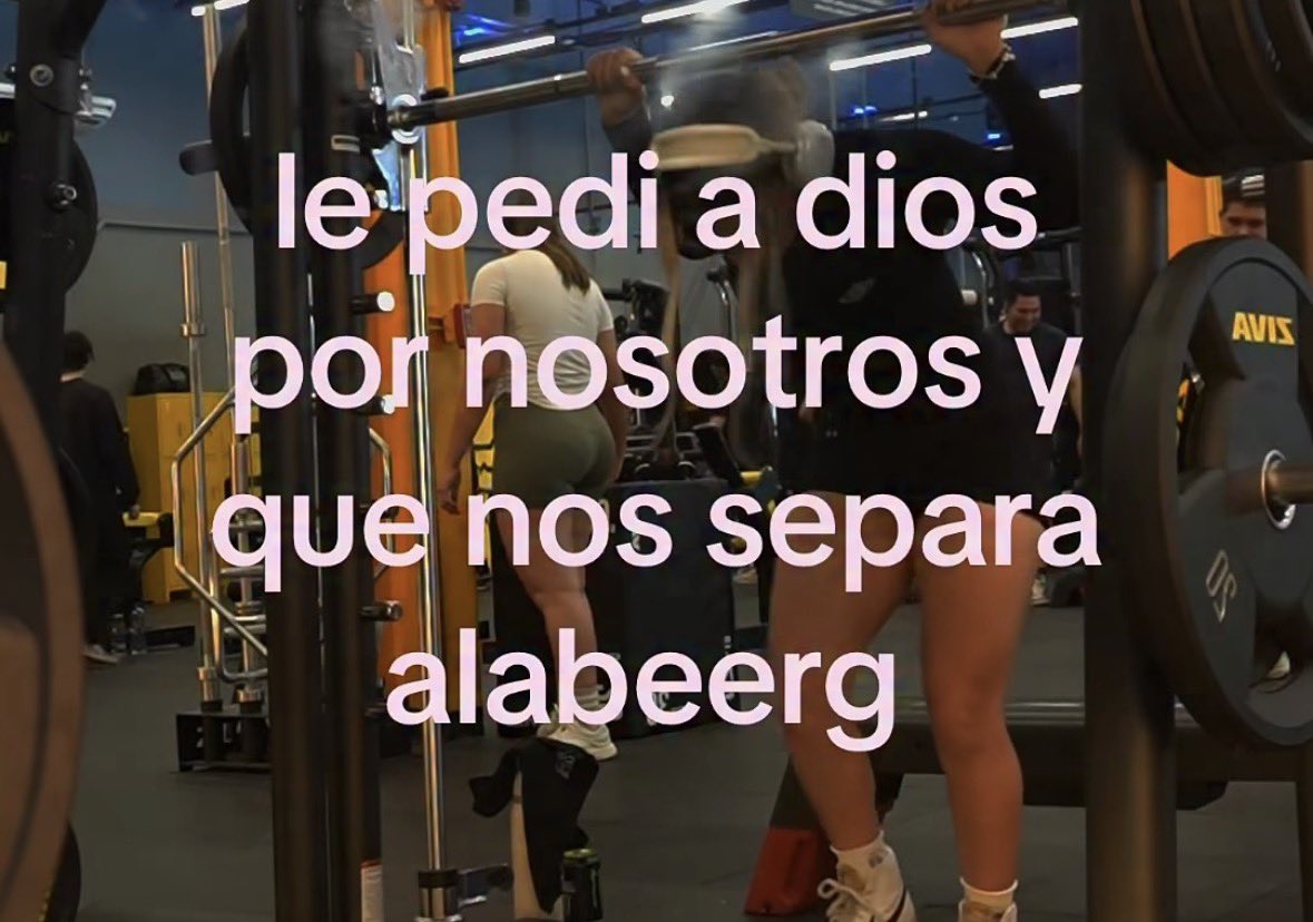 aludidah's tweet photo. alexa, play amor d bandidos xq esa nos definía 🥺🤣 https://t.co/X4n3MdsJaq