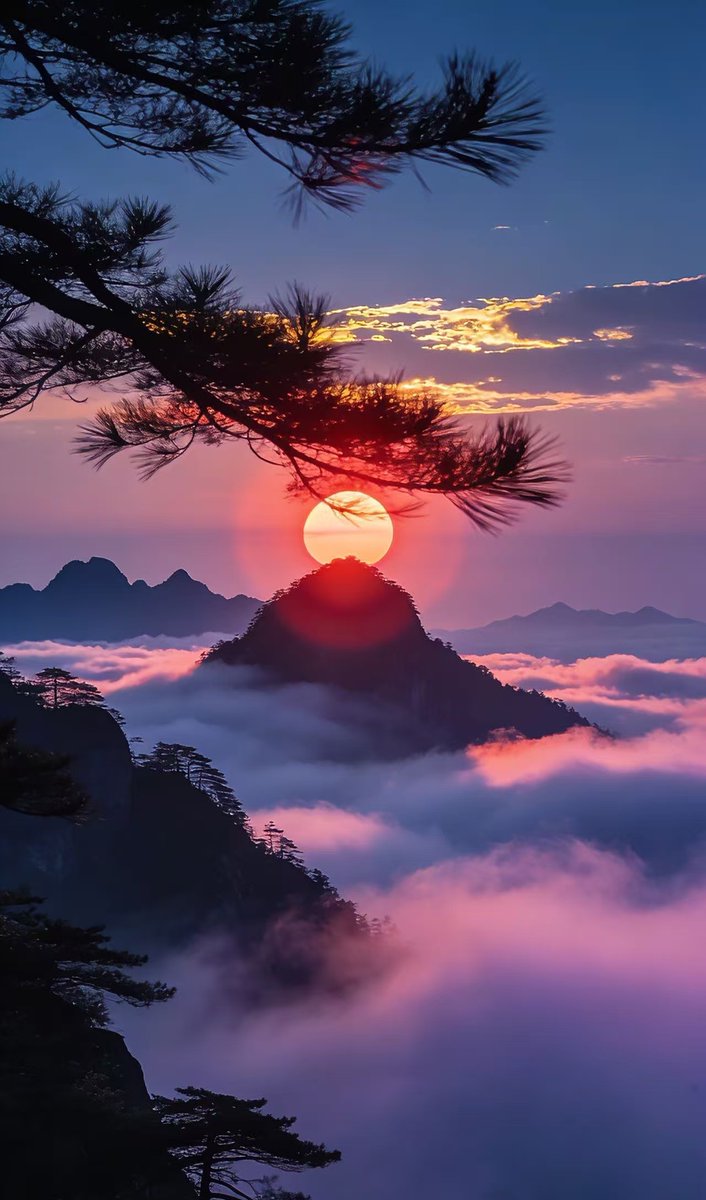 gimyeeun1245079's tweet photo. Just watched the most epic sunset paint the mountain peaks pink from my tent, with s’mores still warm by the campfire. This is the kind of slow, unplanned magic I needed. ， https://t.co/N8osjcNl56