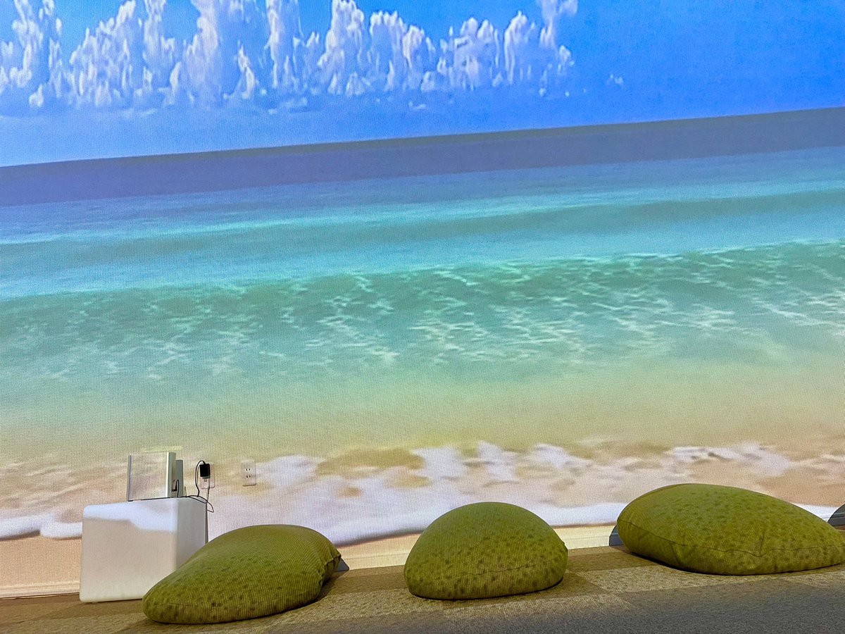 FezPineApple's tweet photo. 新しくできたサウナ施設ブルーオーシャン🏖️ https://t.co/tNMykLREcU