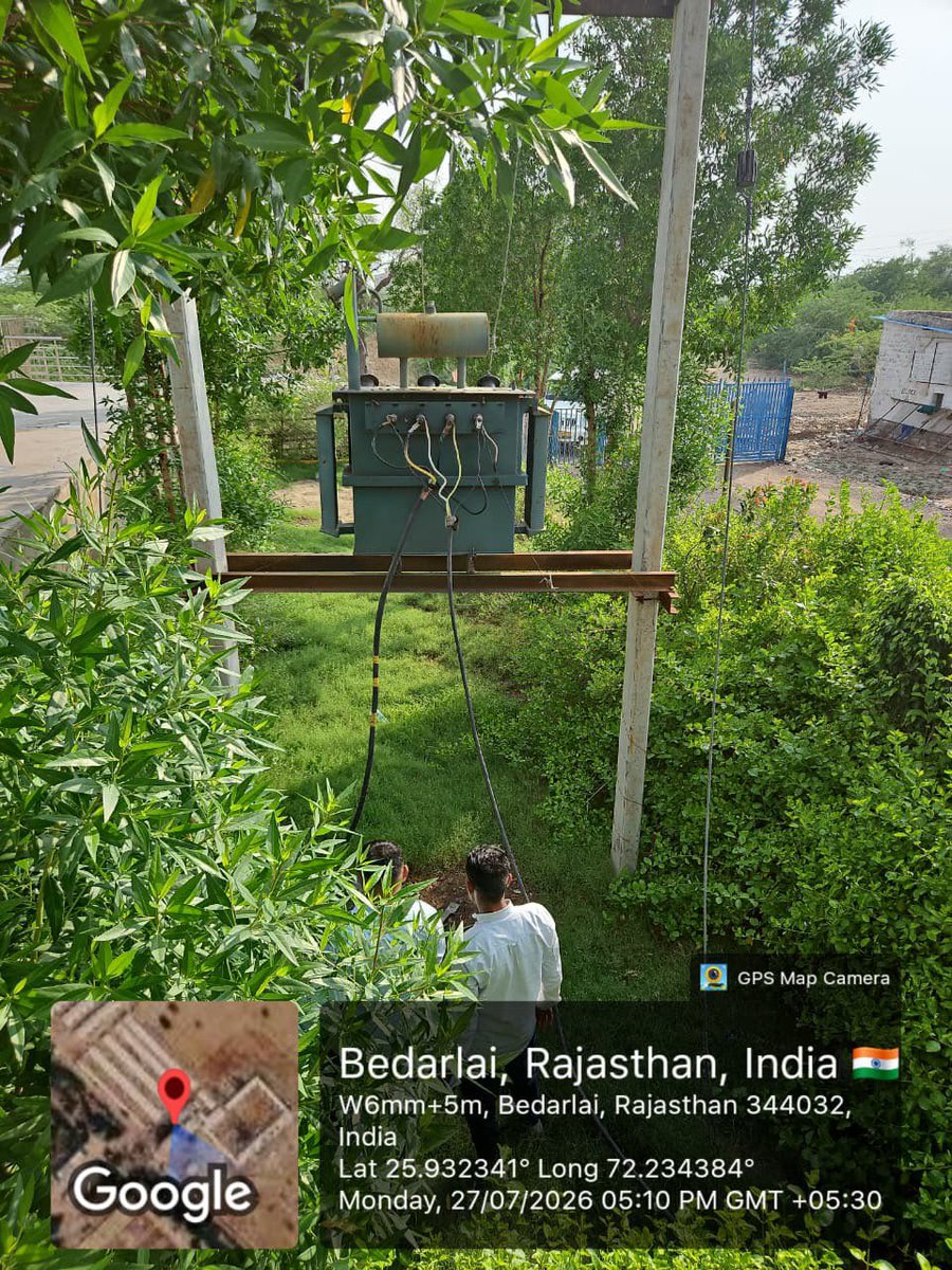 ccc_jdvvnl's tweet photo. ⚡ बिजली चोरी पर बड़ी कार्रवाई – विभाग की सतर्कता से 44 किलोवाट की विद्युत चोरी पकड़ी गई

दिनांक 27 जुलाई 2026 को सहायक अभियंता कार्यालय, पचपदरा द्वारा की गई सतर्कता (Vigilance) जांच के दौरान NDS श्रेणी में 44 किलोवाट की विद्युत चोरी का एक बड़ा मामला पकड़ा गया।

जांच के आधार पर लगभग ₹33 लाख की आंकलित (Assessment) राशि निर्धारित की गई है। यह कार्रवाई विद्युत चोरी पर प्रभावी अंकुश लगाने, विभागीय राजस्व की सुरक्षा सुनिश्चित करने तथा ईमानदार उपभोक्ताओं के हितों की रक्षा की दिशा में एक महत्वपूर्ण कदम है।

इस प्रकरण में नियमानुसार विधिक एवं विभागीय कार्रवाई की जा रही है।

👏 टीम बालोतरा की सतर्कता, त्वरित कार्रवाई एवं उत्कृष्ट कार्य के लिए हार्दिक बधाई।

आइए, विद्युत चोरी रोकने में अपना सहयोग दें और सुरक्षित एवं जिम्मेदार बिजली उपयोग को बढ़ावा दें।

#JodhpurDiscom #TeamBalotra #StopPowerTheft #ElectricityTheft #Vigilance #PowerSafety #Rajasthan #EnergyConservation #TeamJdvvnl 

@artizzzz @RajCMO @RajSampark @RajGovOfficial @DIPRRajasthan @PremSingh44515 @rathoreveer021