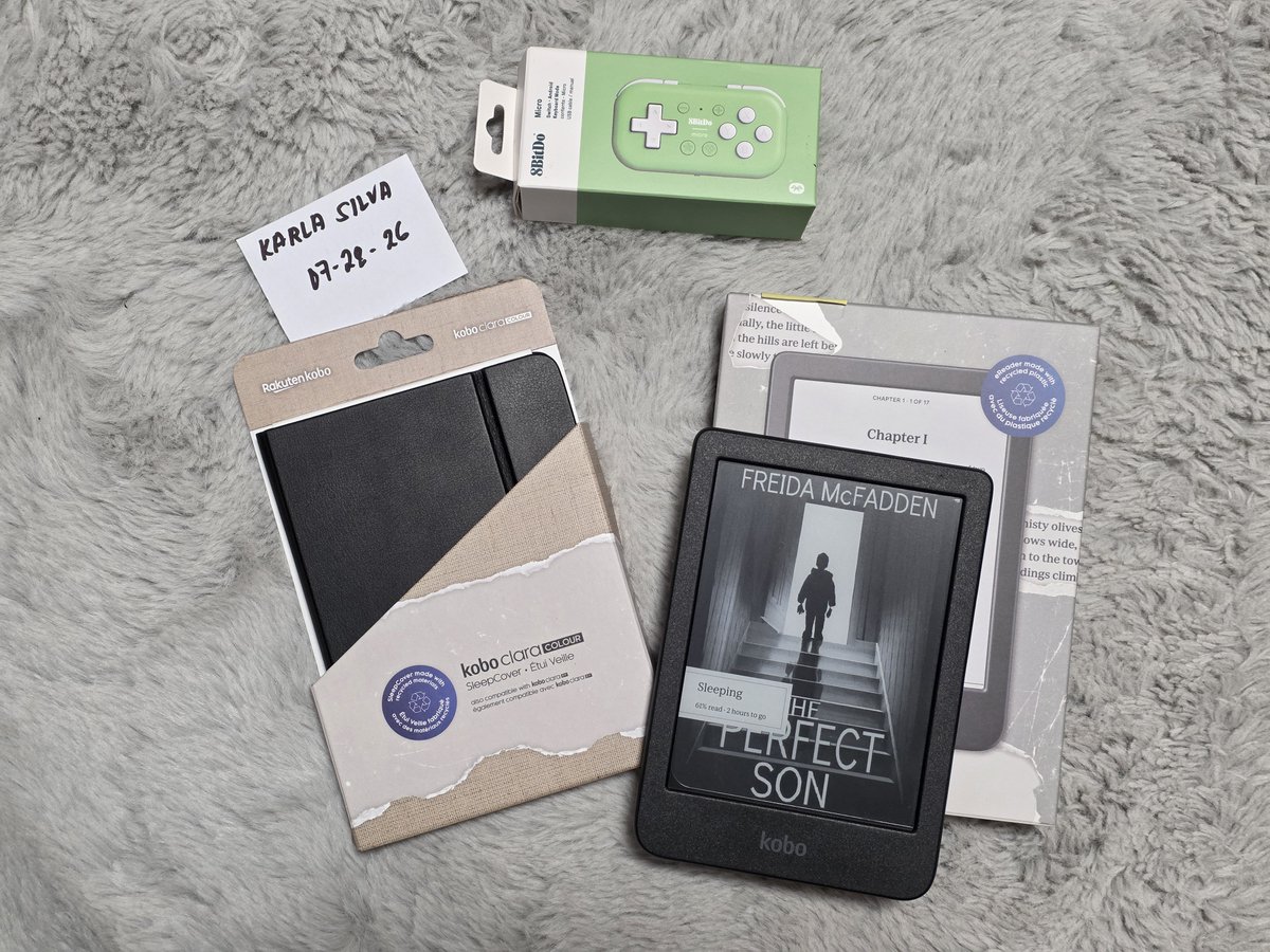tk_guevara's tweet photo. 🔹️Price: 11,000 (selling as bundle only)
🔹️Kobo Clara BW, Kobo Origami SleepCover, 8bitdo micro
🔹️Condition : Like New, used for less than 2 weeks, all items in their original boxes, cables are still unused.
🔹️Issues : NONE. No dead pixel. 

#kobo
#koboclarabw https://t.co/hzF1Yhf3Jt