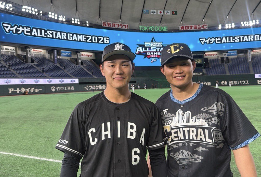 chibalotte_pr's tweet photo. 「みしょー！」とタイガース #森下翔太 選手。
久しぶりに再会して嬉しそうな #西川史礁 選手。
#chibalotte #広報 #tigers https://t.co/8YgXQ1BRdt