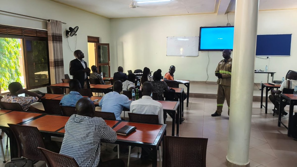 swrwug's tweet photo. Yesterday, we kicked off our VIA safe mobility for all young people program in the Albertine Region. Our VIA teachers reflected and prepared on how to deliver road safety education to children, empowering young road users with the knowledge to stay safe.
#Safemobility https://t.co/CymHp33DeI