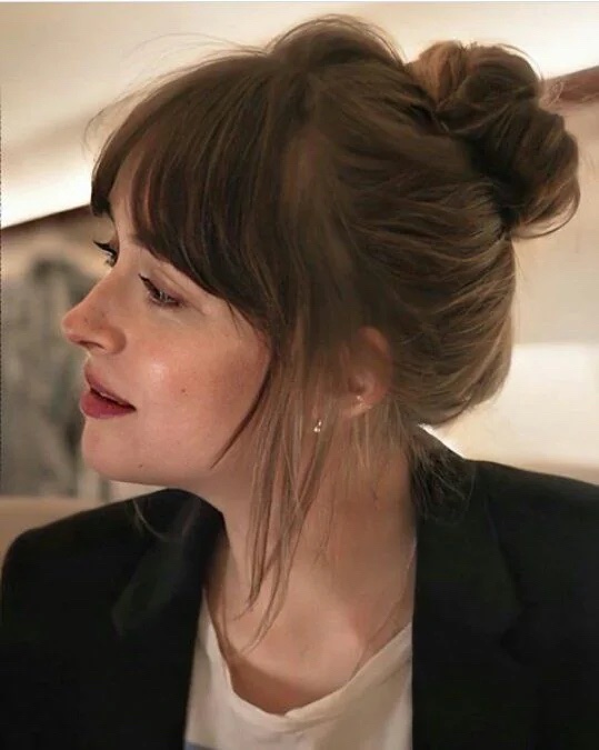 yslgirlx's tweet photo. Dakota johnson https://t.co/cPpl2HTR7R