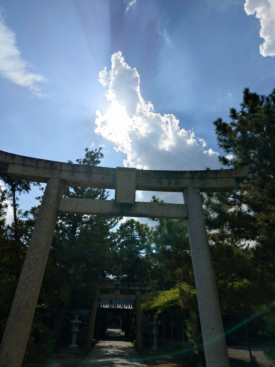 imamura_gu's tweet photo. 今日も夕立になるかも？ https://t.co/6bEchKhNqz