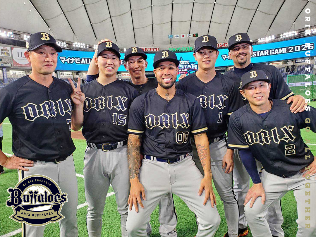 Orix_Buffaloes's tweet photo. #レイエス 選手
#ナイスガイ
#同じチームは心強い✨
#エスピノーザ
#椋木蓮
#マチャド
#太田椋
#若月健矢
#西川龍馬
#岸田護 監督
#マイナビオールスターゲーム2026
#東京ドーム
#Bs2026 https://t.co/8K3OdbbxtX