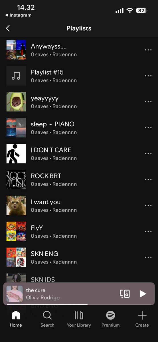 laughtolovee's tweet photo. What if kalau ternyata di antara playlist" ini ada satu playlist that's the one he made just for her? https://t.co/1Uh0isBYfE