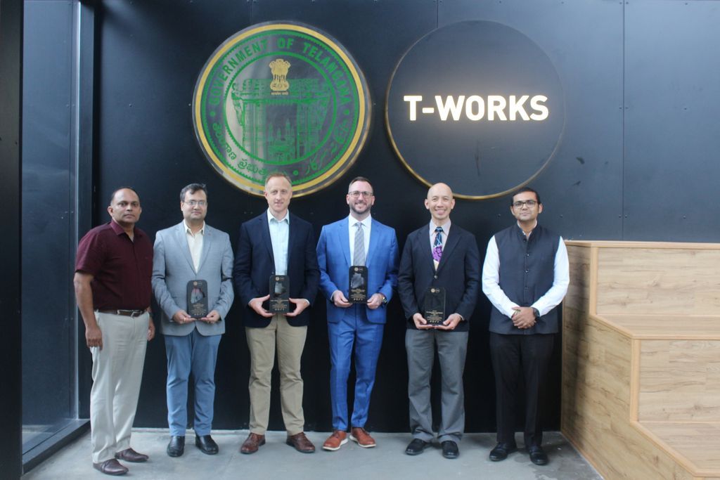 TWorksHyd's tweet photo. Global interest in India's hardware innovation ecosystem, with Telangana emerging as a leading center, continues to grow.

It was our pleasure to welcome senior representatives from the US Department of Defense and the US Consulate to T-Works for discussions on India's, and particularly Telangana's, rapidly evolving deep-tech and advanced manufacturing ecosystem.

The delegation included Col. Quoc-Nam Nguyen, Commander, DCMA Pacific; Capt. Jeremy Crestetto, Chief, USMILGP New Delhi; Mr. Nathanuel David Jones, Quality Assurance Specialist, DCMAI Singapore; and Mr. Arkadeb Banerjee, Program Manager, USMILGP New Delhi.

The interaction with deep-tech startups showcased how ideas are being translated into deployable products through world-class prototyping, advanced manufacturing capabilities, technical expertise, and industry collaboration.

The discussions reflected the growing global recognition of India's hardware innovation ecosystem, with Telangana playing a leading role, and the opportunities for future collaboration in advanced manufacturing, dual-use technologies, and defence innovation. 

@Min_SridharBabu  @AnveshReddy_TG  @DigitalMediaTG  @TGRising2047  @CPRO_TGCM  @jogitanikella  @USAndHyderabad