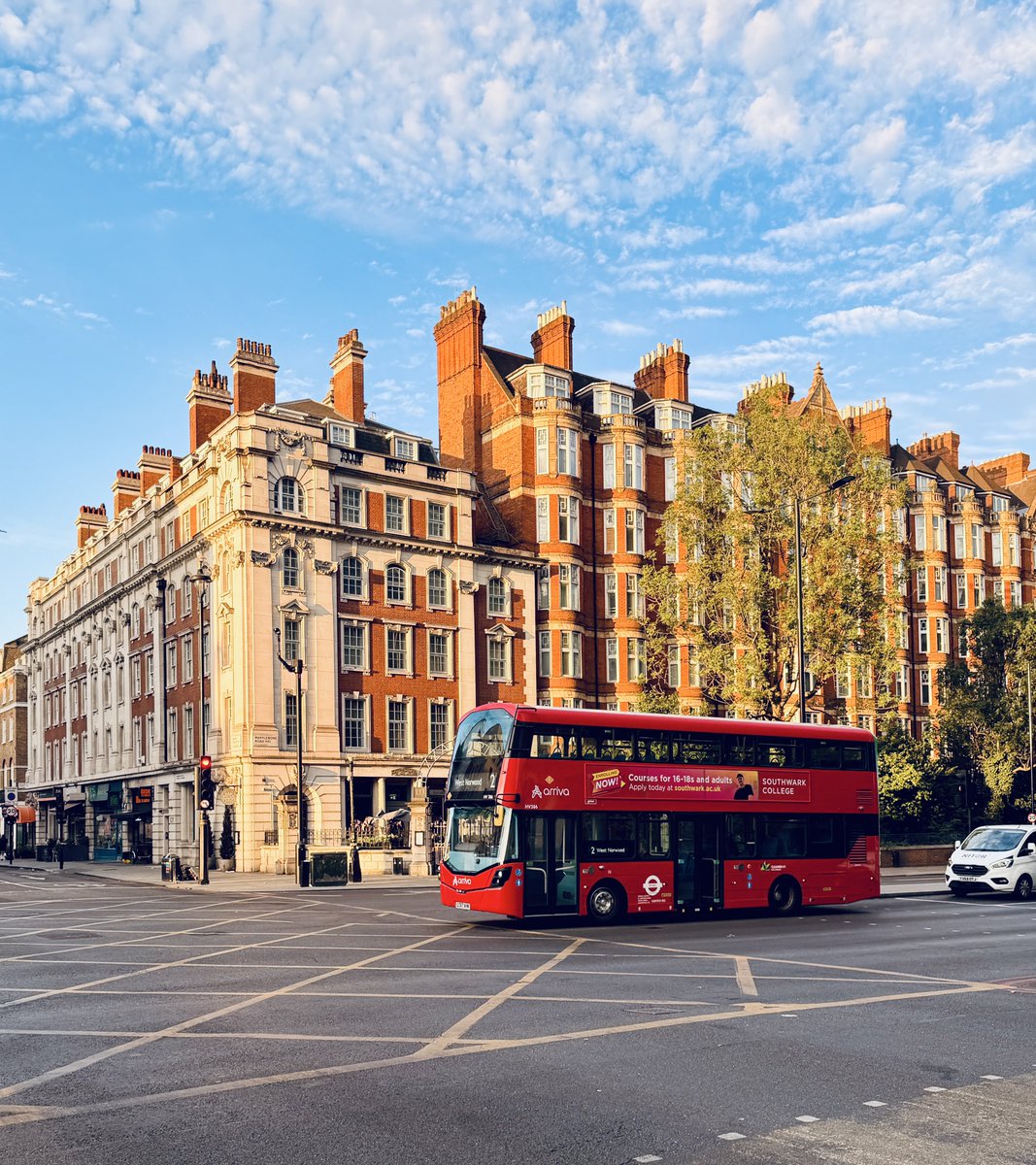 shadikkandil's tweet photo. Good Morning from London 🇬🇧 https://t.co/8PG0sNxkfx