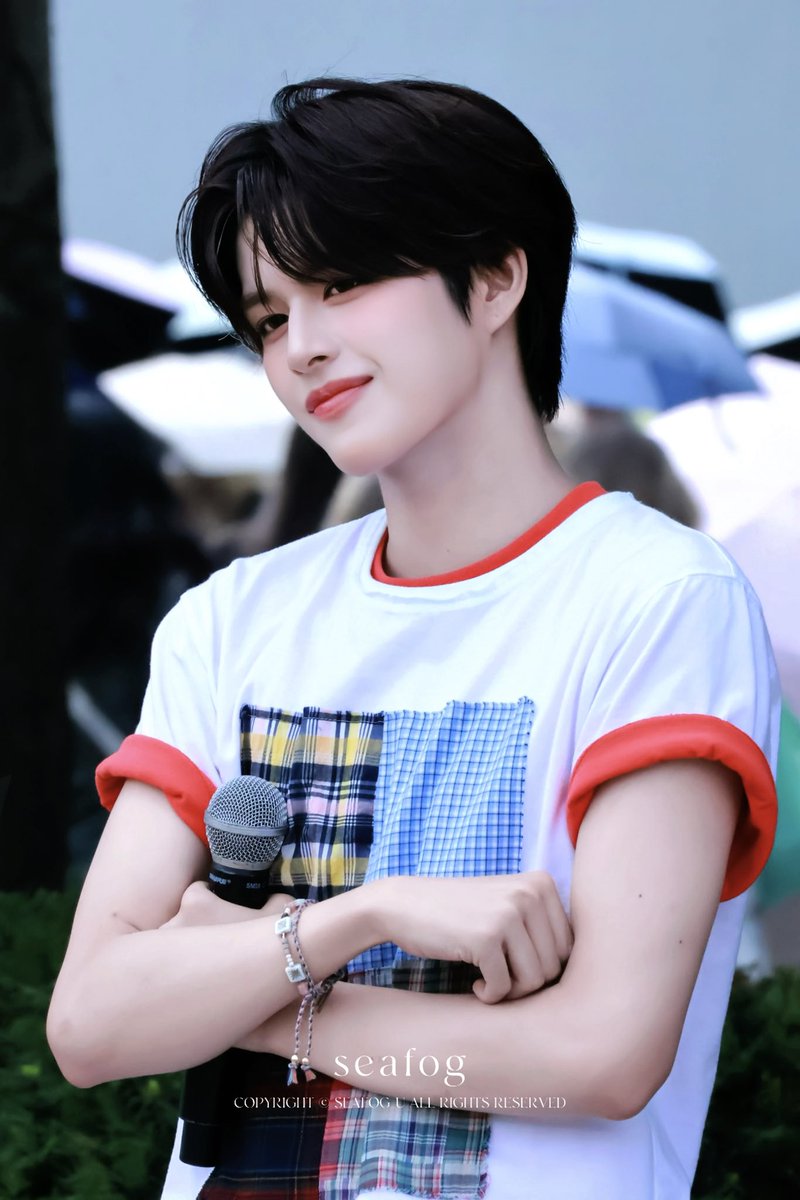 seafog_u's tweet photo. 260728 더쇼 미팬

#TERU #테루
#VAYONN #베이온 https://t.co/pIiyHQVCNc