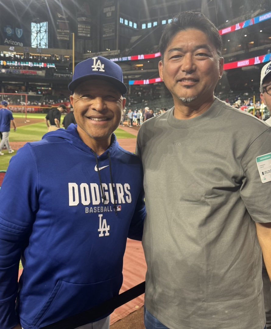 sammychannel_TS's tweet photo. MLB始球式編、多くの皆さまにご視聴いただき心より感謝申し上げます!引き続き『Sammy Channel~齋藤隆と愉快な仲間たち~』をよろしくお願いいたします!
https://t.co/PehFc6JYU7
#齋藤隆 #SammyChannel #齋藤隆と愉快な仲間たち #サミチャン #Diamondbacks #ChaseField #Dodgers https://t.co/GtEYKorYj0